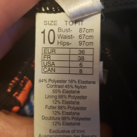 Bikini - Picture 4 of 4